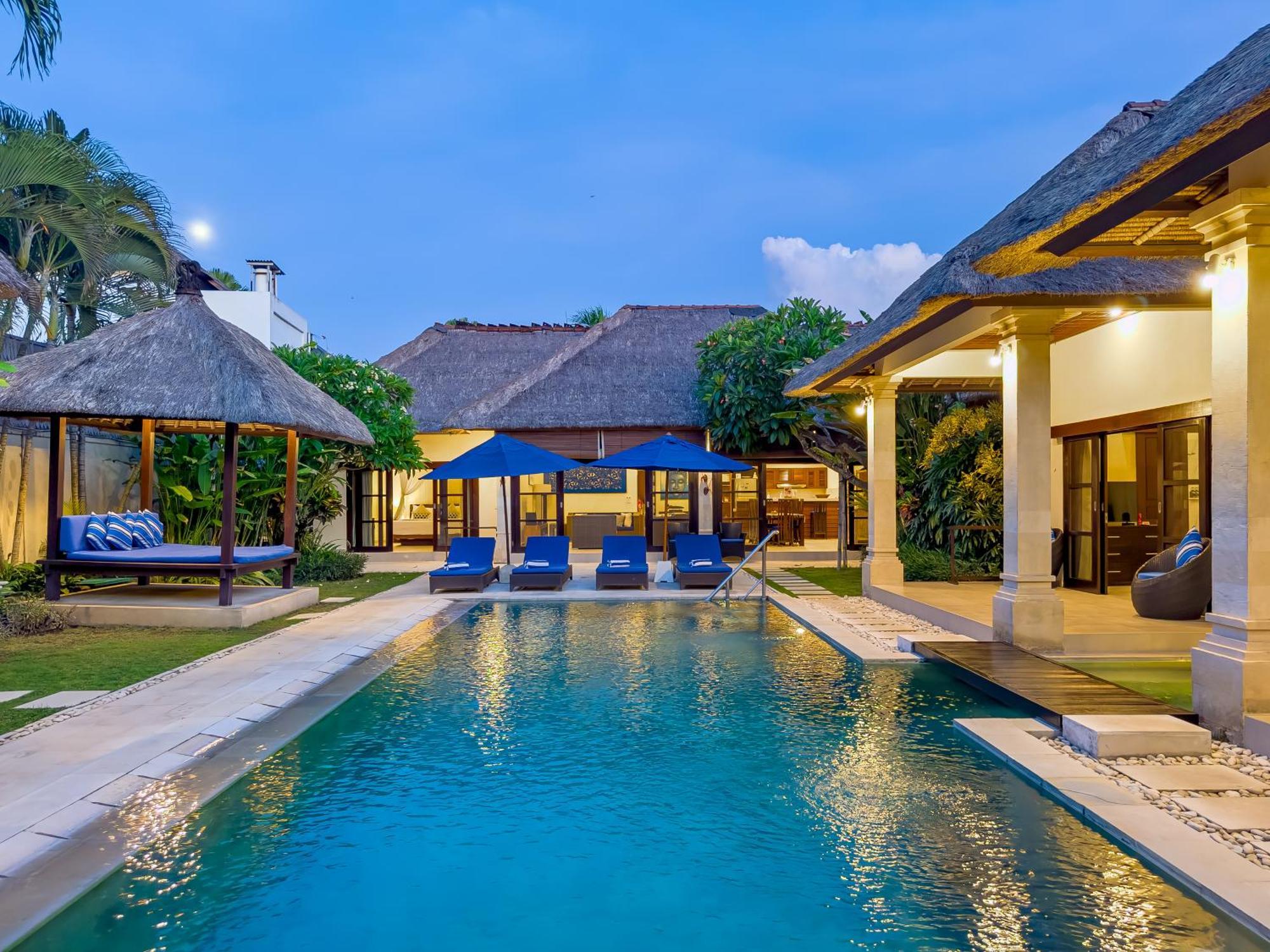 Villa Bugis Drupadi Seminyak Luaran gambar