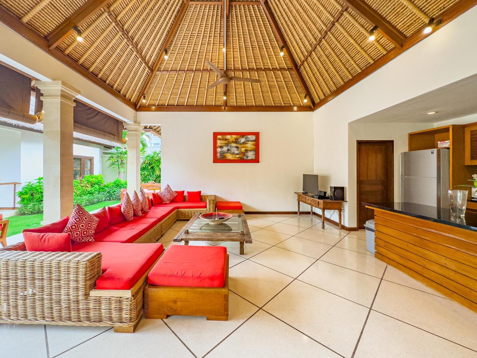 Villa Bugis Drupadi Seminyak Bilik gambar