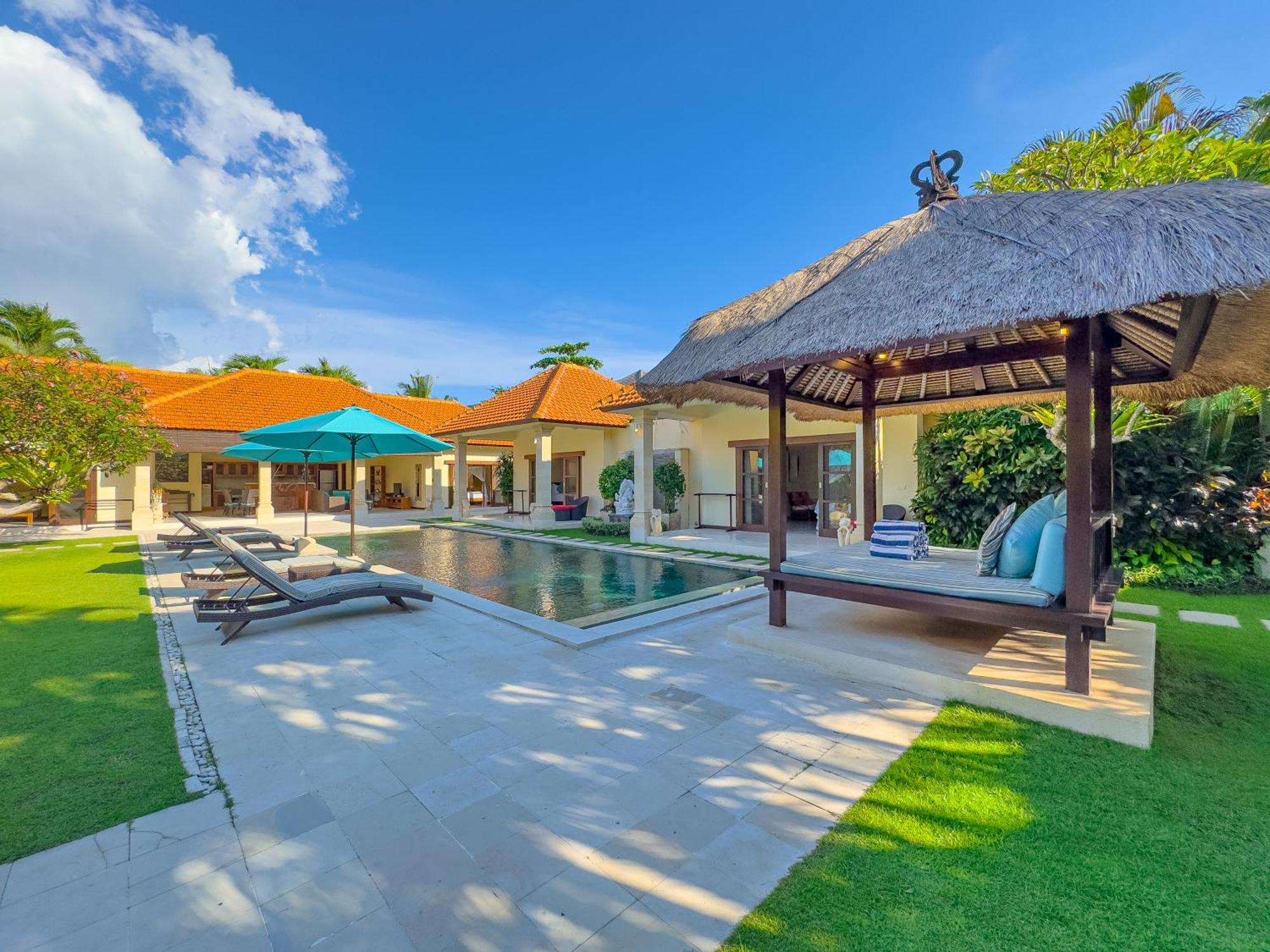 Villa Bugis Drupadi Seminyak Bilik gambar