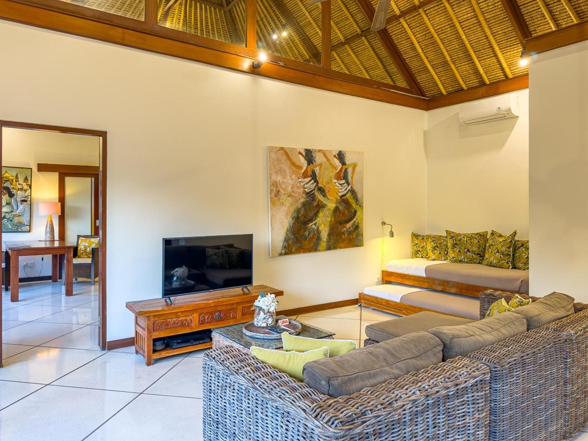 Villa Bugis Drupadi Seminyak Bilik gambar
